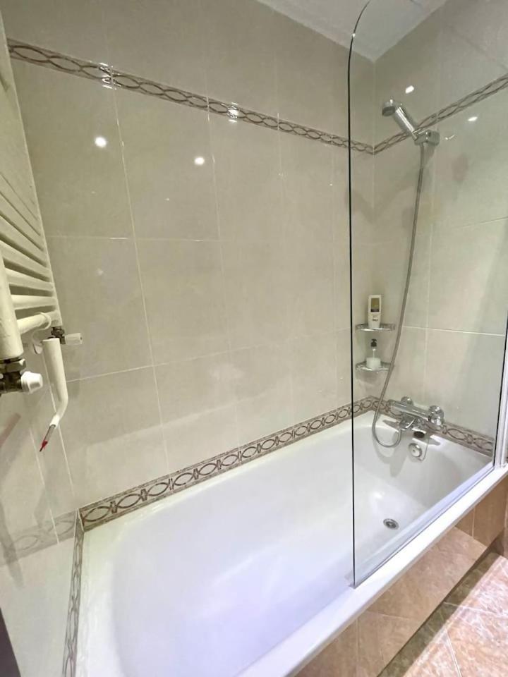 Casa Pilarcasco Viejo Wifi Apartment Bilbao Ngoại thất bức ảnh
